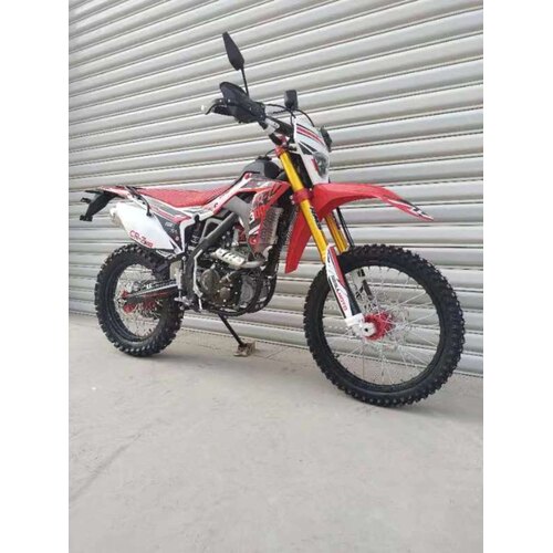 Мотоцикл Regulmoto CR-Z 300 (белый/красный, 300001-3)